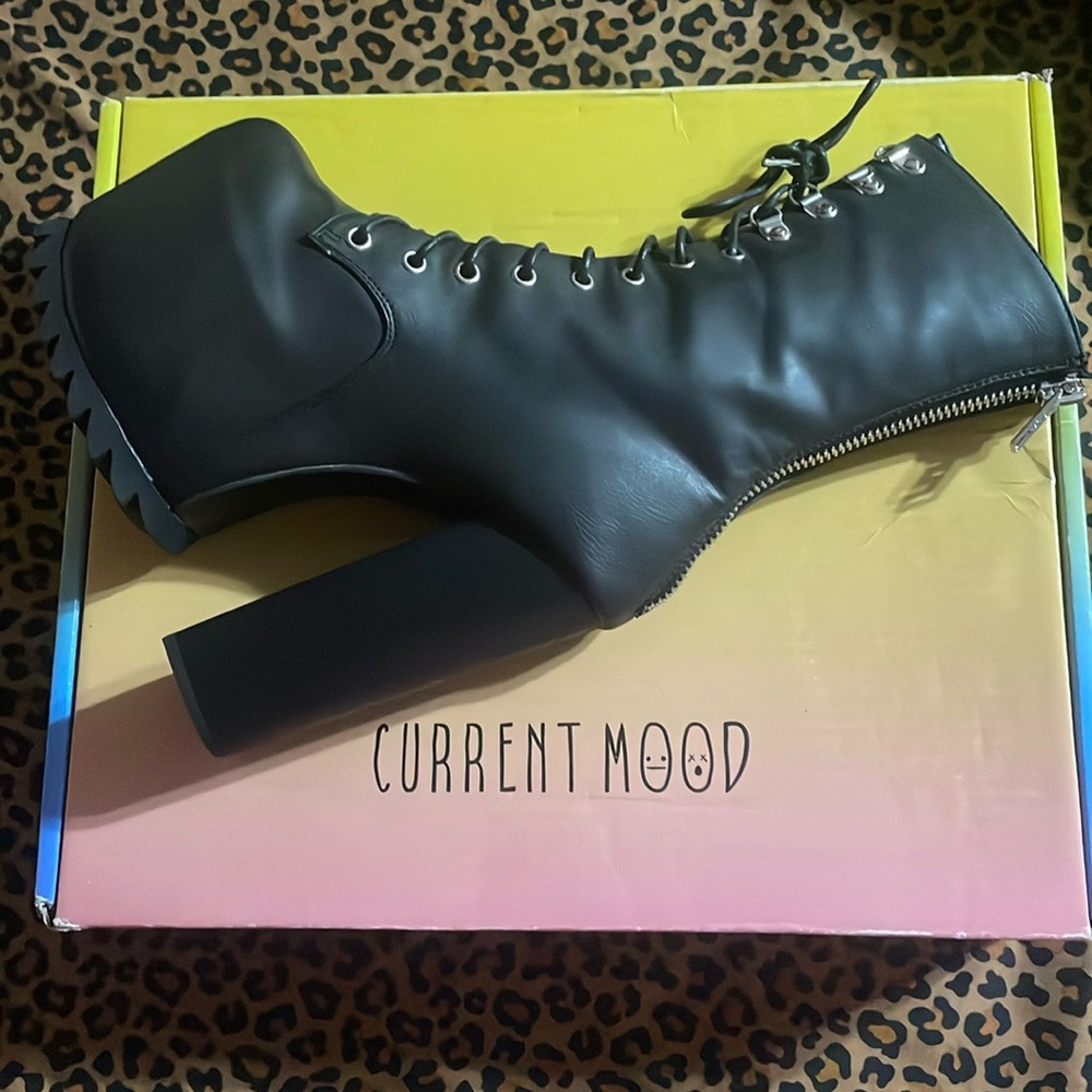 Current Mood Nola Boots